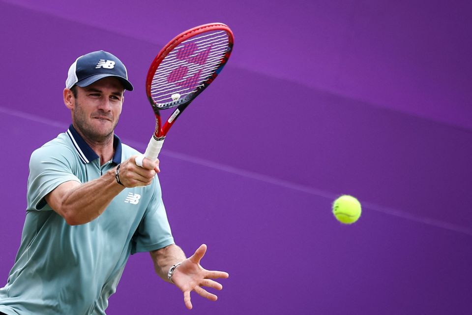 后场球员的 后场球员的